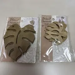 モンステラ、ホヌ　ウッドチャーム2個セット　未使用品