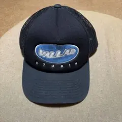 ValladSTUDIO ブラック トラッカーキャップpopup限定 - メルカリ