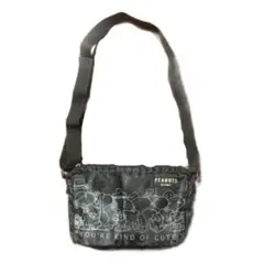 中古 スヌーピー PEANUTS キャラクターショルダーバッグ ブラック