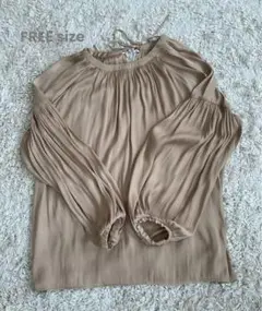DOUX ARCHIVES ＊プルオーバー・ブラウス《極美品》