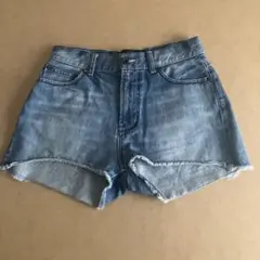 nano universe デニムショートパンツ カットオフのサムネイル