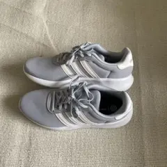 adidas スニーカー　グレー白　26.0