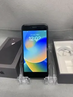 美品　国内版　SIMフリー　iPhone 8 64GB スペースグレイ色