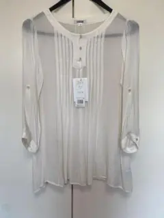 アルファーキュービック ブラウスのサムネイル