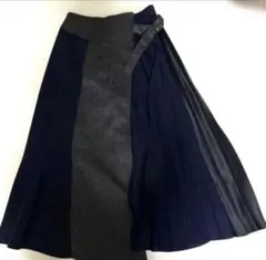 【極美品】UNITED TOKYO 異素材　プリーツアシメントリースカートのサムネイル