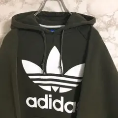 アディダスオリジナルス　ビッグロゴ　デカロゴ　ＰＯパーカー　グリーン　Ｍ
