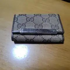 GUCCI GGパターン キーケース ブラウン/ベージュ
