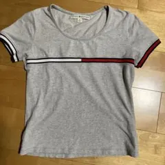 TOMMY HILFIGER グレー ストライプ Tシャツ　再値下げ