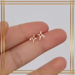 094Az【ゴールド】ピアス　小ぶり　星　十字星　CZダイヤ　SV925　純銀製