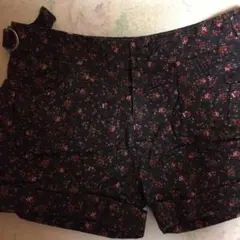 LOWRYS FARM 花柄ショーパン