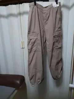 ユニクロレディースイージーカーゴパンツ　XL