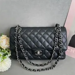 ブラックレザーショルダーバッグ