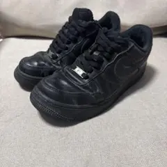 Nike ブラックスニーカー