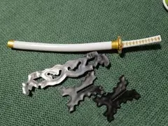 刀のフィギュア