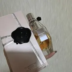 VIKTOR&ROLF FLOWERBOMB BLOOM 香水のサムネイル