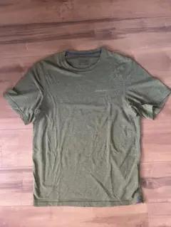 patagonia M オリーブグリーン Tシャツ　パタゴニア　XSサイズ