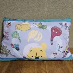 くまのプーさん　ふしぎな夢の中　クッション