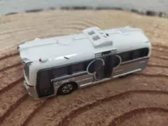 トミカ ディズニーリゾート クルーザー ミッキーバス ミニカー