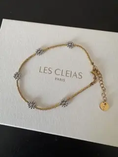 新品未使用品LES CLEIAS PARIS ゴールドカラー ブレスレット - メルカリ
