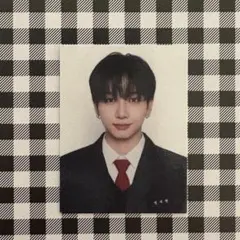 Item thumbnail for item d10bf60e-311a-4e30-a84e-ba1dc88c0eda