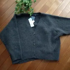 新品■Right-on■ダークグレー Vネック ニット Mサイズ