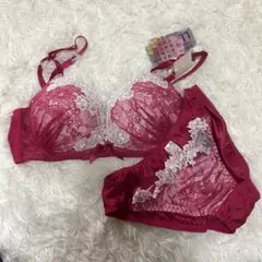 新品未使用タグ　ブラジャーショーツセット　レース　ワインレッド LLサイズ