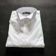 ウイングカラーシャツ