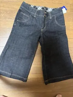 バーバリーブルーレーベル　デニムパンツ