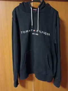 TOMMY HILFIGER ネイビー パーカー