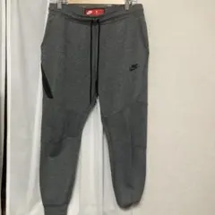 Nike テックフリース ジョガーパンツ グレー