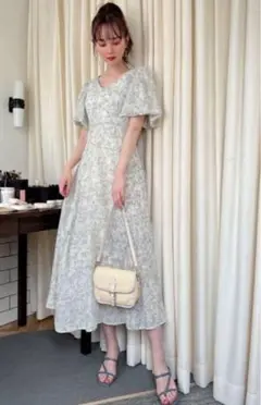 【美品】GRL グレイル 花柄Vネックバックレースアップ フレアワンピース