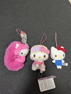 ハローキティ　マスコットチャーム　ぬいぐるみホルダー
