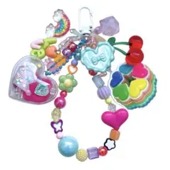 ビーズストラップ カラフル ハートケーキ じゃらじゃらキーホルダー