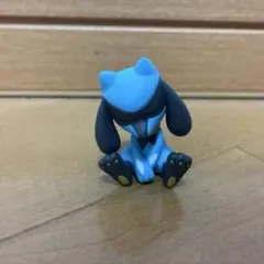 肩ズンFig リオル ポケモン ガチャ ポケットモンスター フィギュア