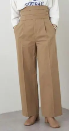 新品未使用タグ付き【SHENERY】ベルト付きチノパンツ（サイズ:38）