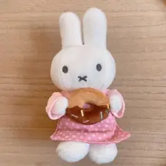 ミッフィー ちょっこりさん オータムカラー ピンク - メルカリ