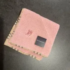 BURBERRY ピンク タオルハンカチ チェック柄　新品