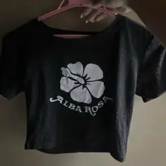 ALBA ROSA 半袖Tシャツ ブラック ハイビスカスロゴのサムネイル