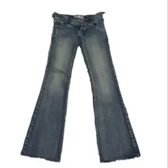 ローライズフレアデニム