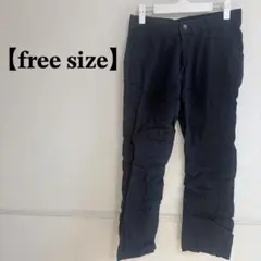 美品✨ネイビー カジュアルパンツ ストレートレッグ ストレートジーンズ