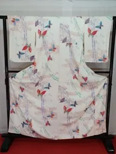 ［小紋］新品未使用品　しつけ有り　伊達襟付　バチ衿　K-361