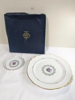 ロワイヤル・リモージュ　元プロ野球選手　江藤智写真付き　新品未使用　皿　プレート 2025年最新】ロワイヤルリモージュの人気アイテム - メルカリ