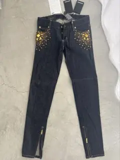 激安！新品！タグ新品！DSQUARED2 スキニージーンズ
