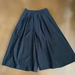 プリーツ ガウチョパンツ