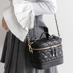 Randa キルティング2WAYバニティバッグ ポーチ