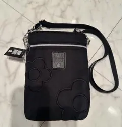 マリークワント スマホショルダー