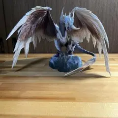 イヴェルカーナ　フィギュア　一番くじ