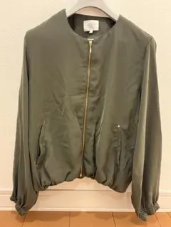 grove カーキ ジップアップジャケット