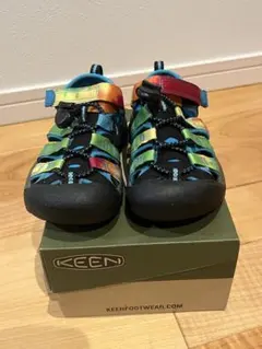 KEEN アウトドアサンダル マルチカラー