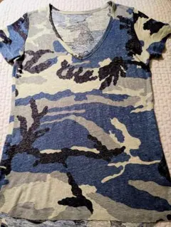 MAJESTIC FILATURES カモフラージュ柄 Vネック Tシャツ　ラメのサムネイル